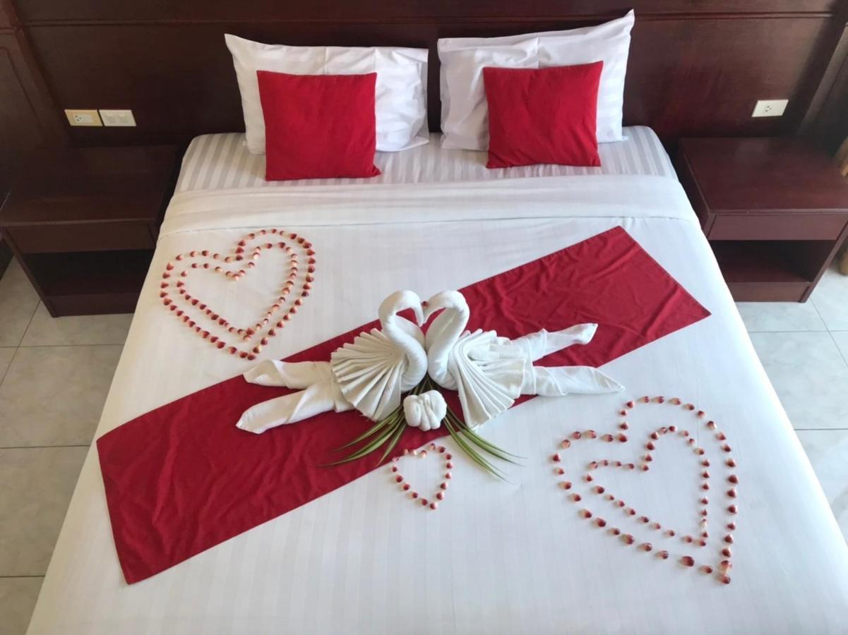 Art Mansion Patong Phuket Thailand Hotell Eksteriør bilde