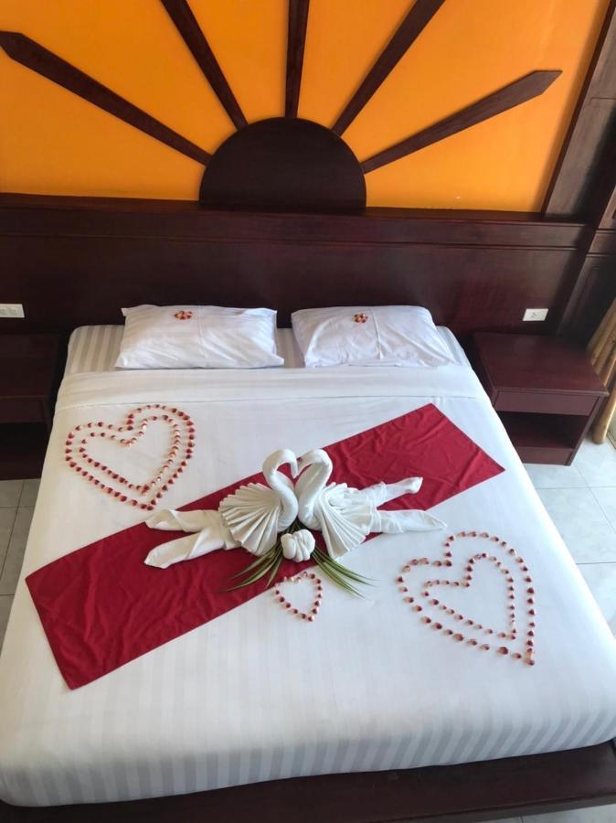 Art Mansion Patong Phuket Thailand Hotell Eksteriør bilde